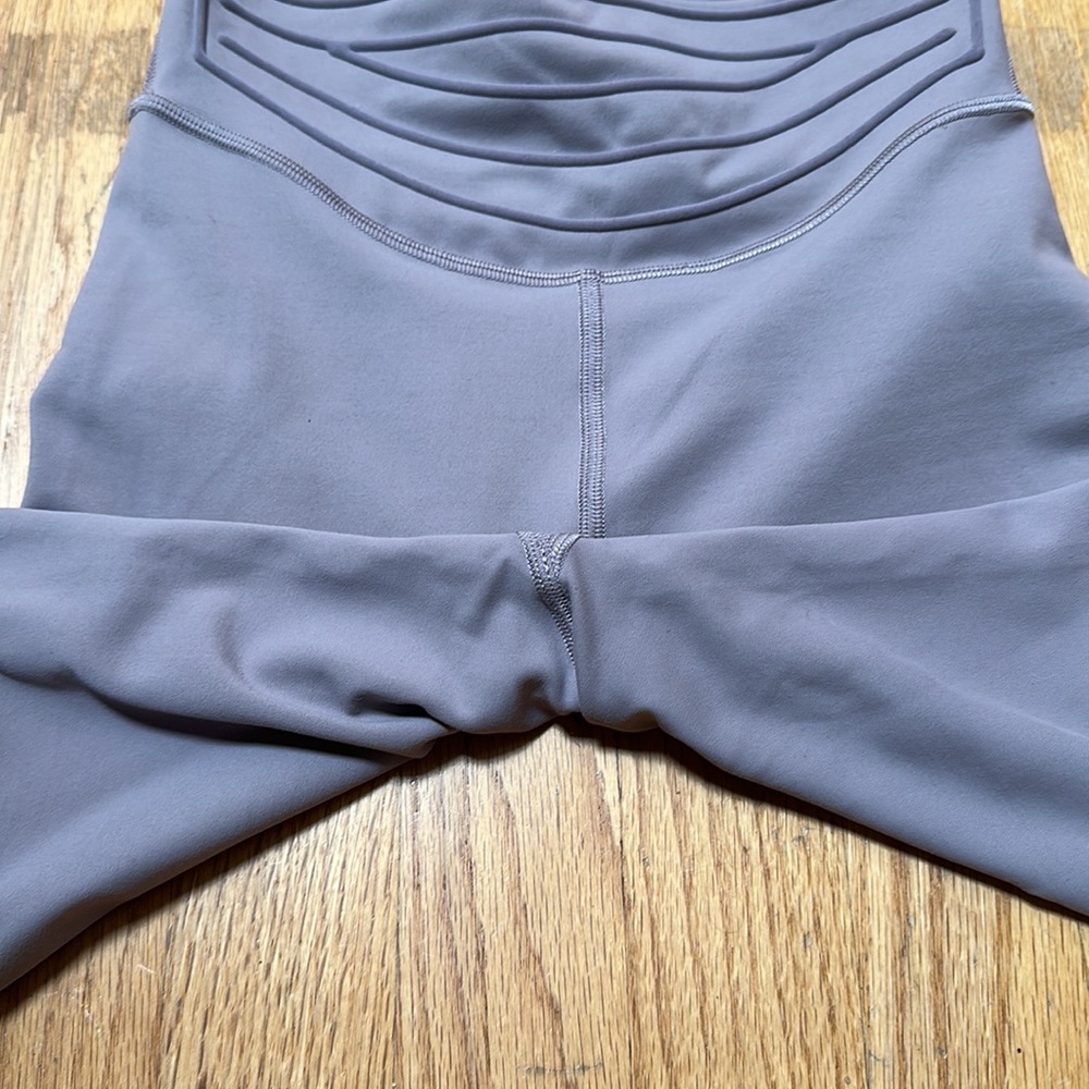 Lululemon Get In Line Super High Rise Tight 28" size 4 - Picture 9 of 11